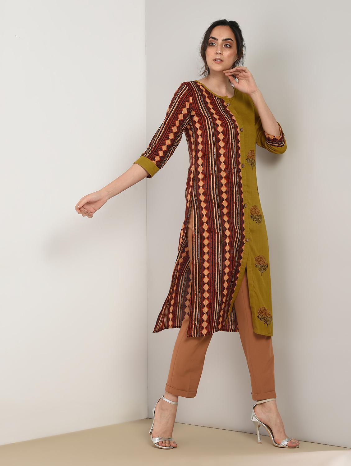 Block print straight kurta - 15897402 - Zoom Image - 2