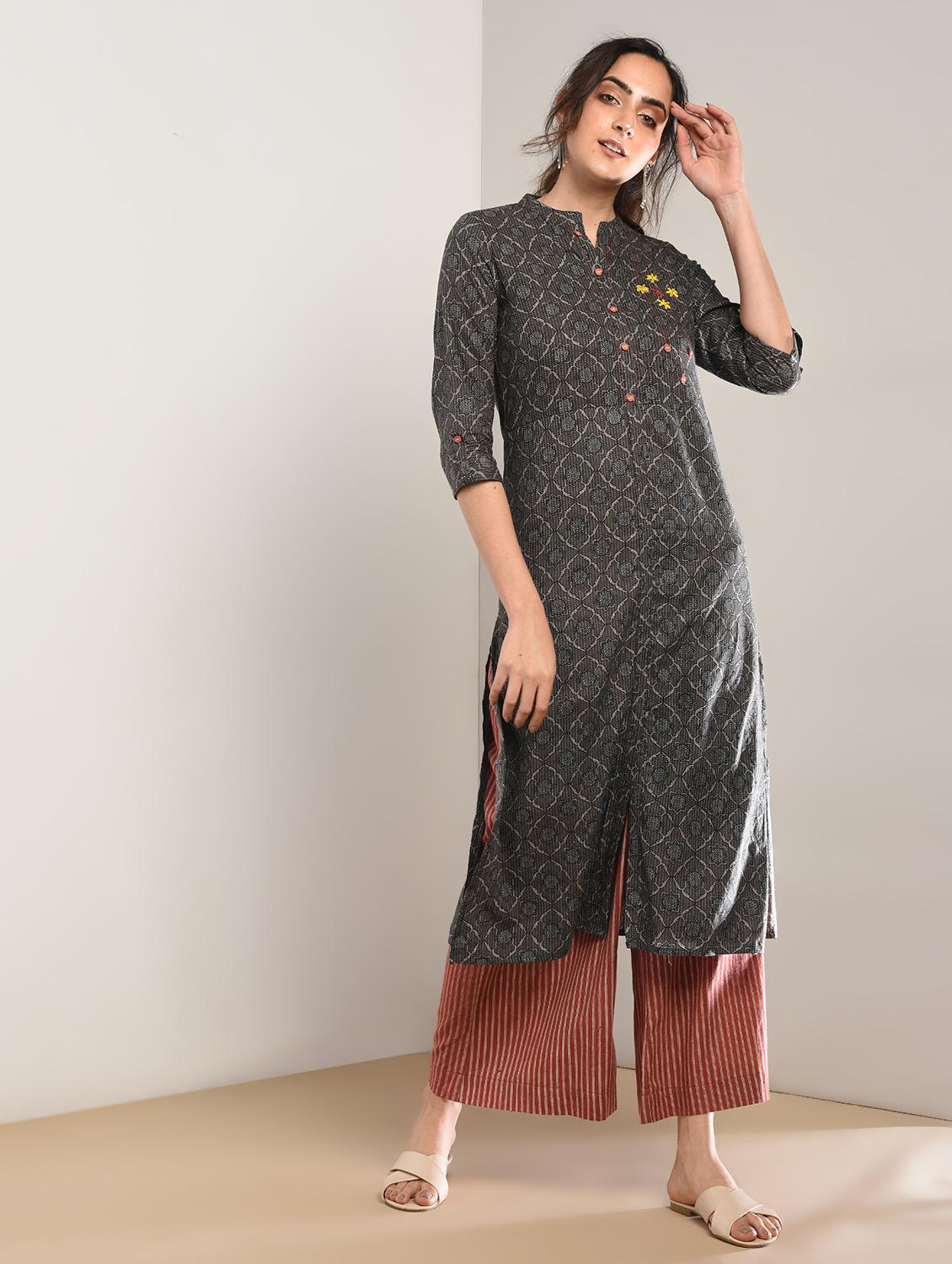 Kaantha straight kurta - 15897405 - Zoom Image - 2