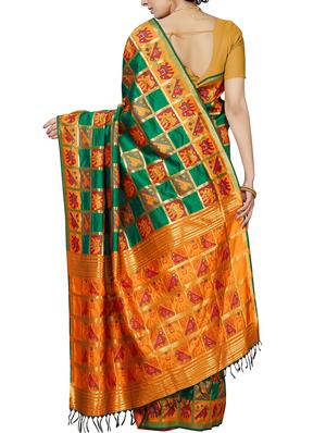 checkered zari motif patola saree with blouse - 15898590 - Standard Image - 2