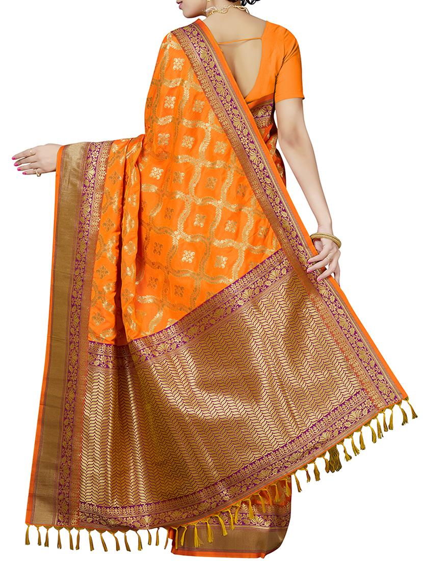 paisley zari motif banarasi saree with blouse - 15898594 - Zoom Image - 2