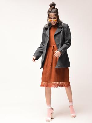 fur collar double breasted coat - 15900956 - Standard Image - 5