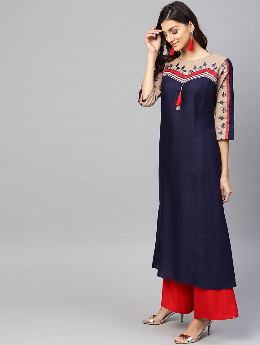 embroidered a-line kurta - 15901535 - Zoom Image - 2