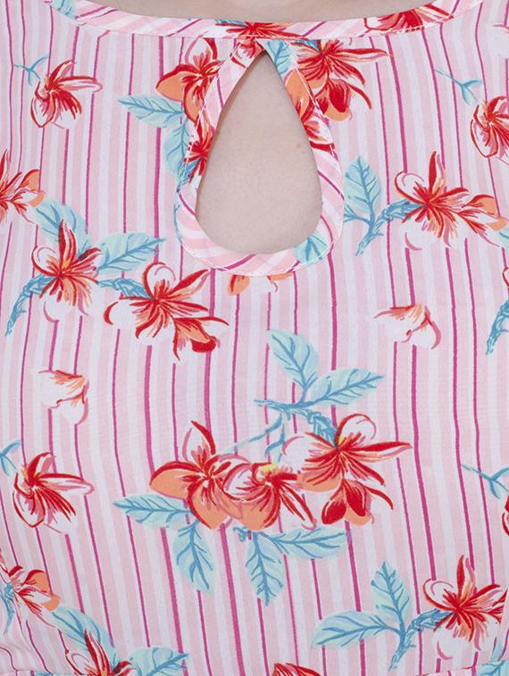 Floral key hole front flared dress - 15902028 - Zoom Image - 5
