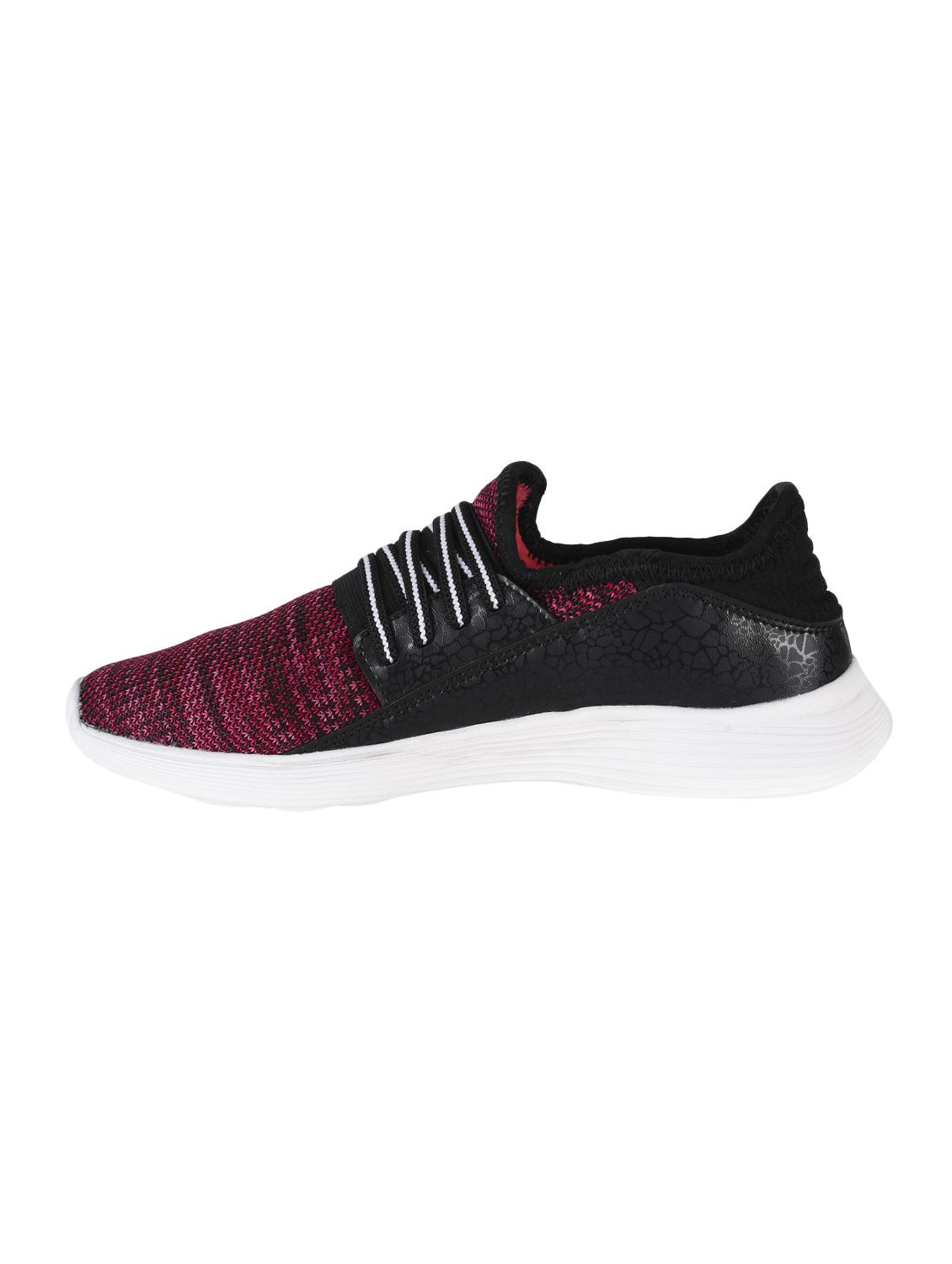 maroon slip on sports shoes - 15903953 - Zoom Image - 2