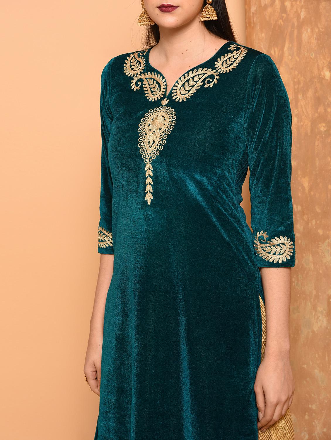Embroidered velvet straight kurta - 15906529 - Zoom Image - 5