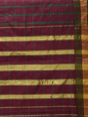 checkered maroon maheshwari saree with blouse - 15907560 - Standard Image - 5