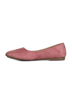pink slip on ballerinas - 15914124 - Standard Image - 2