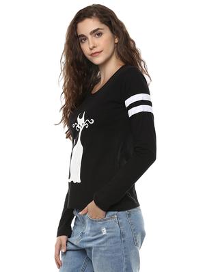 graphic print round neck tee - 15918675 - Standard Image - 2