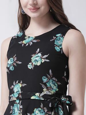 tie up waist floral maxi dress - 15922997 - Standard Image - 5