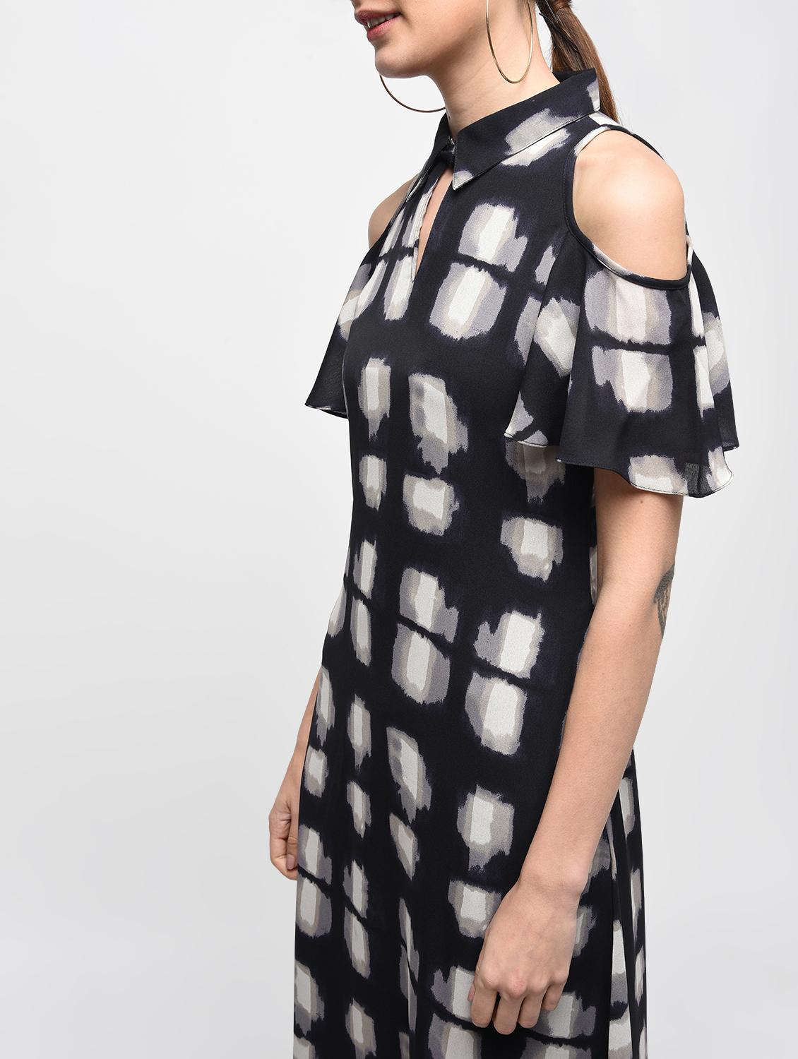 cold shoulder shirt collar maxi dress - 15928065 - Zoom Image - 5