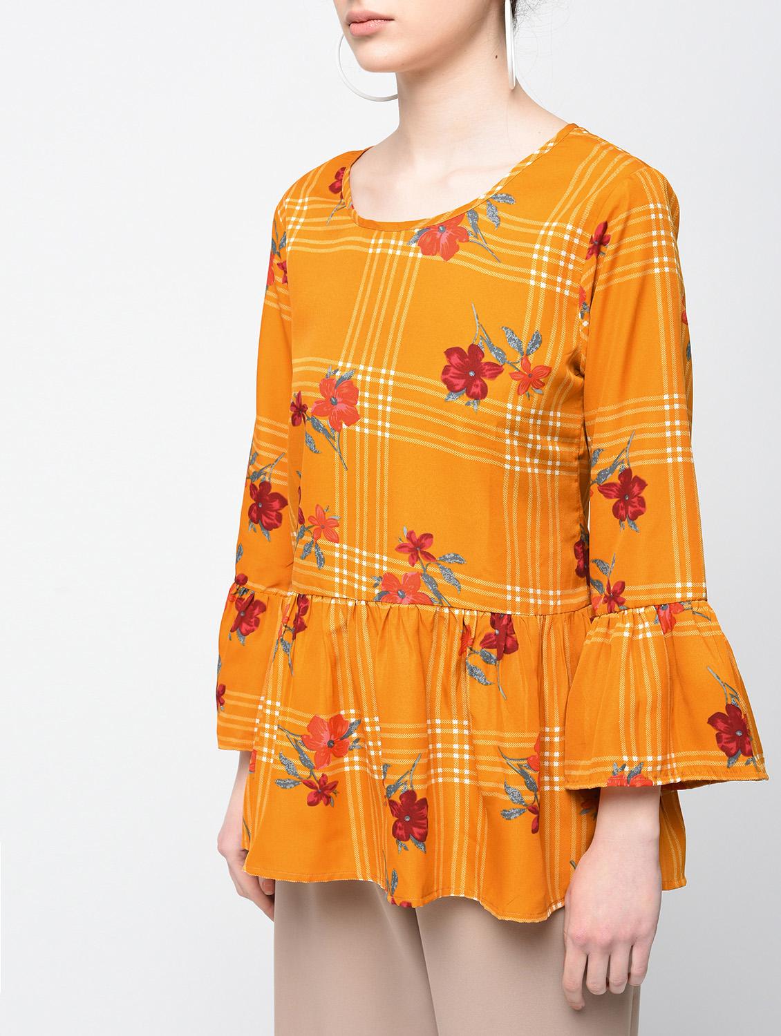 bell sleeved checkered floral top - 15936503 - Zoom Image - 5