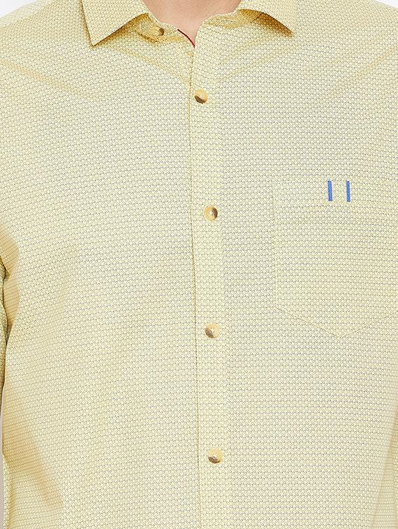 yellow printed casual shirt - 15945659 - Zoom Image - 5
