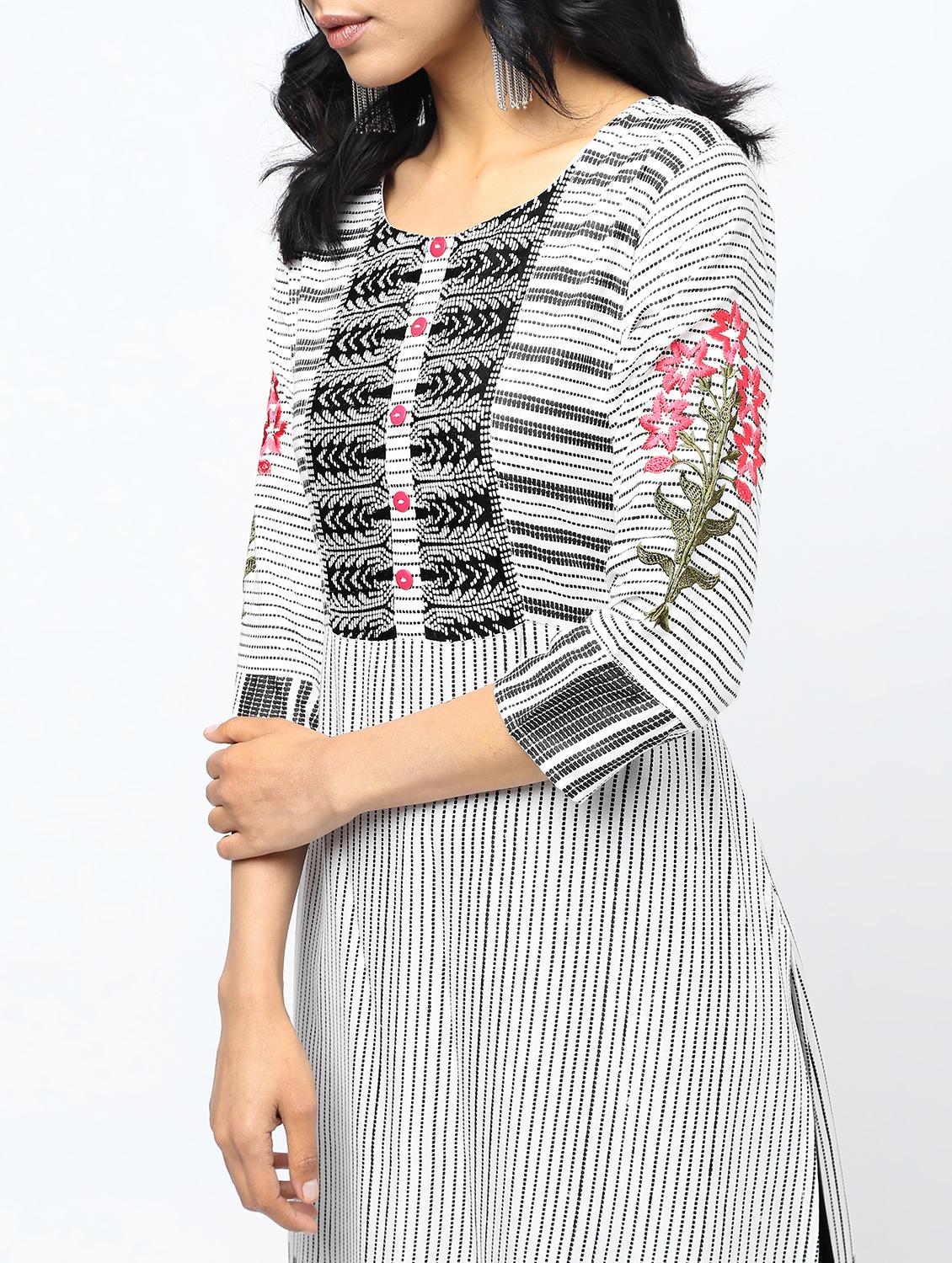 embroidered straight kurta - 15950706 - Zoom Image - 5