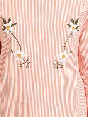 round neck embroidered top - 15951776 - Standard Image - 5