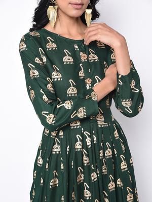 Flared foil print dress - 15996696 - Standard Image - 5