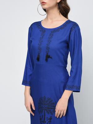 A-line block print kurta with tassels - 15998112 - Standard Image - 5