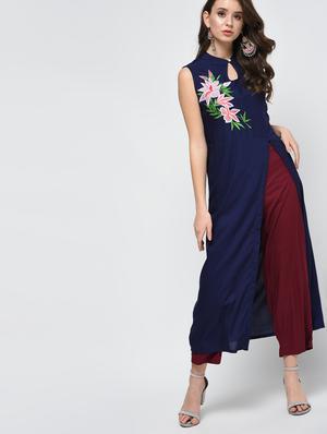 high slit embroidered kurta - 15998125 - Standard Image - 2