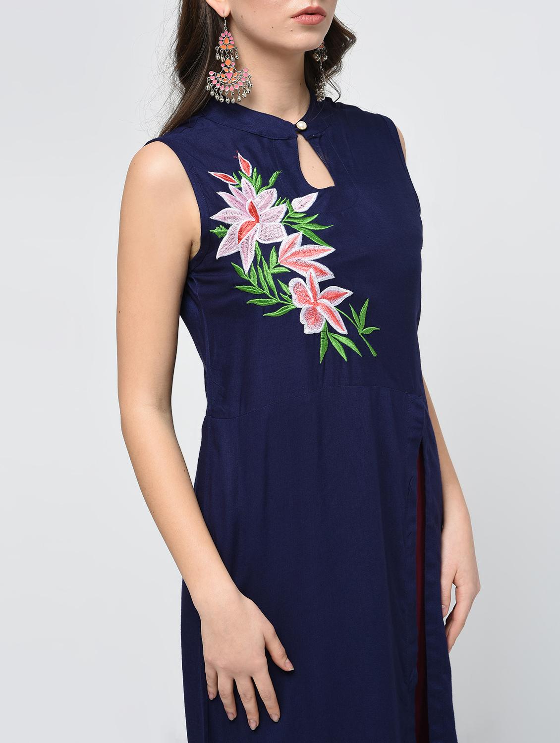 high slit embroidered kurta - 15998125 - Zoom Image - 5