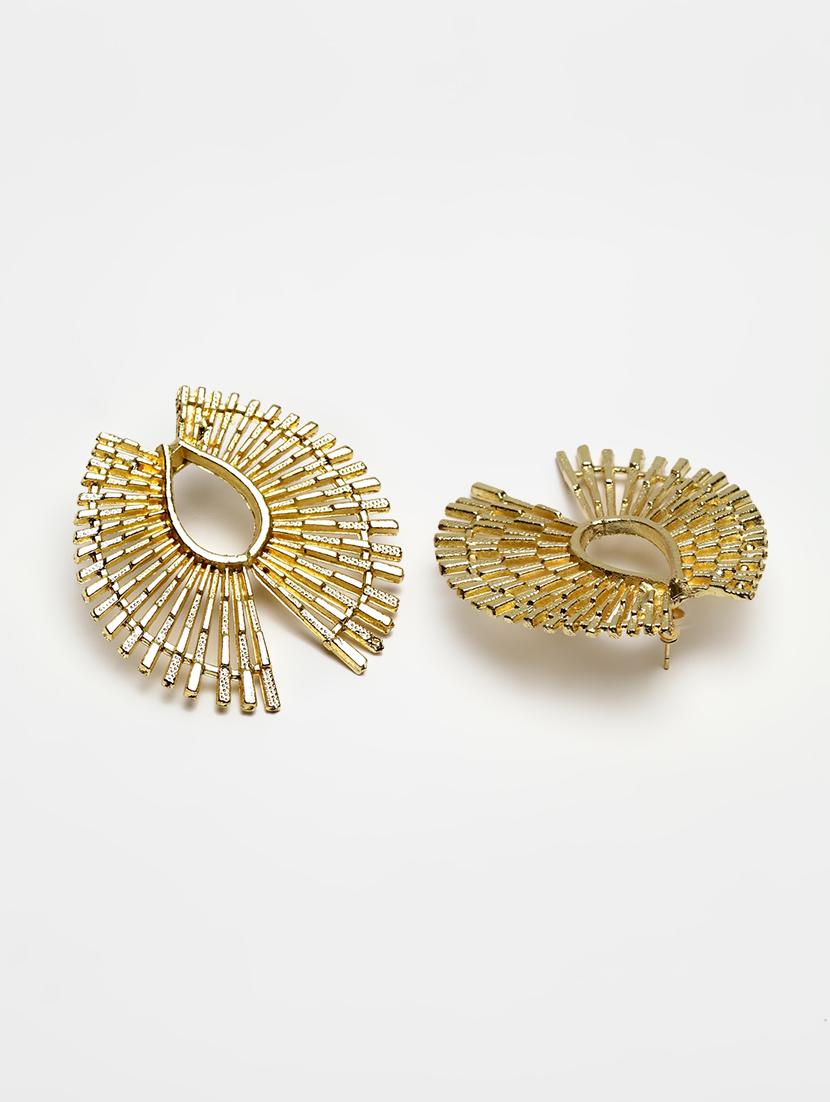 gold metal drop earring - 15999855 - Zoom Image - 2