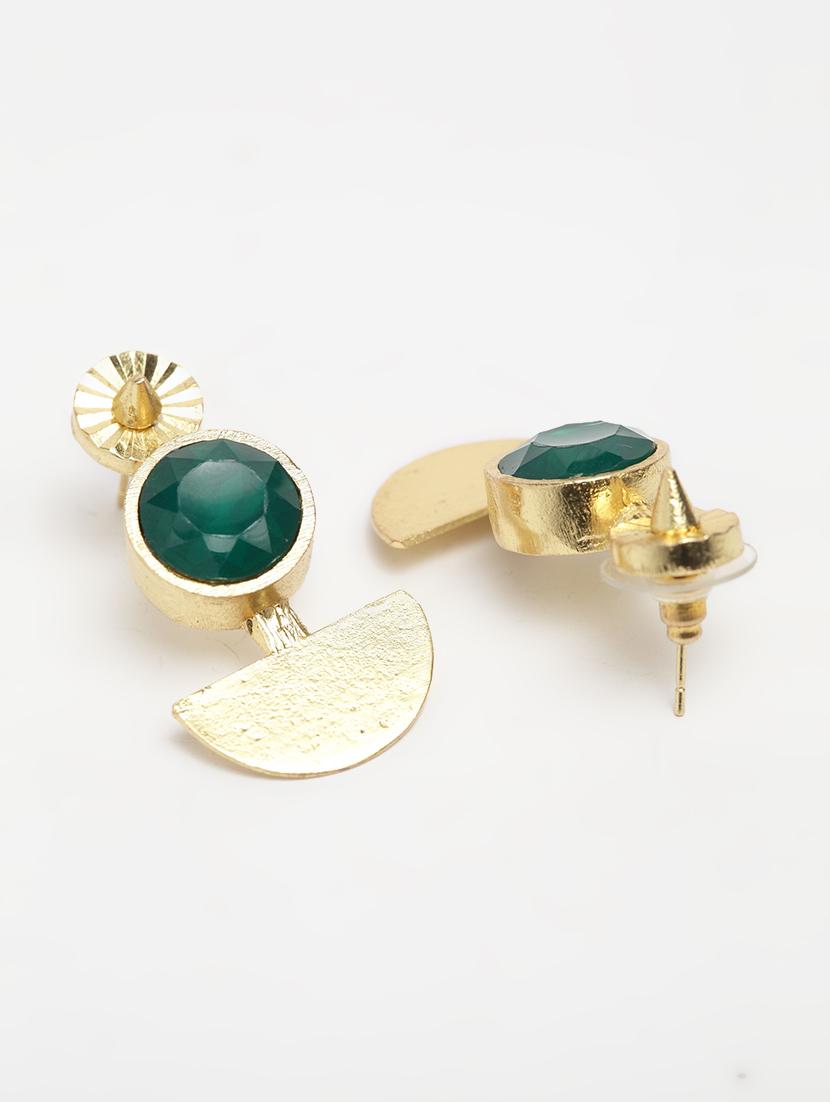 gold metal studs earring - 15999936 - Zoom Image - 2