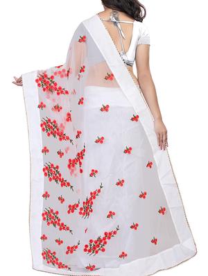 floral white embroidered saree with blouse - 16003977 - Standard Image - 2