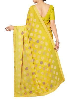 polka dots yellow printed saree with blouse - 16005272 - Standard Image - 2