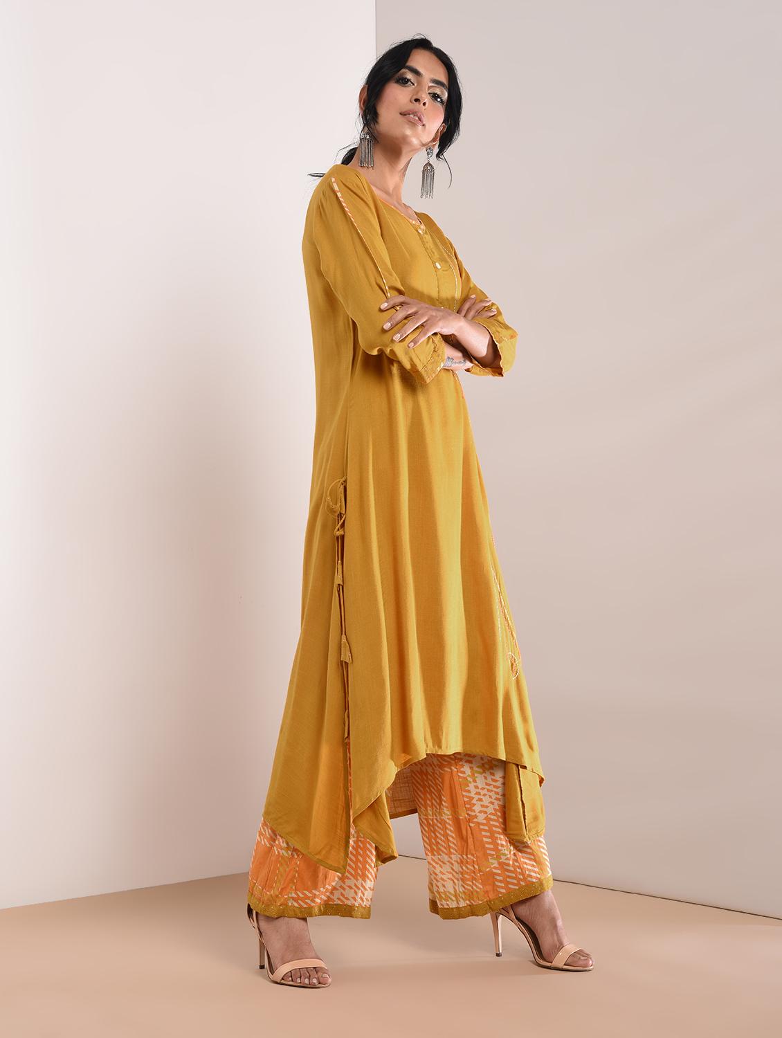 Kaantha asymmetric kurta palazzo set with tassels - 16011130 - Zoom Image - 2