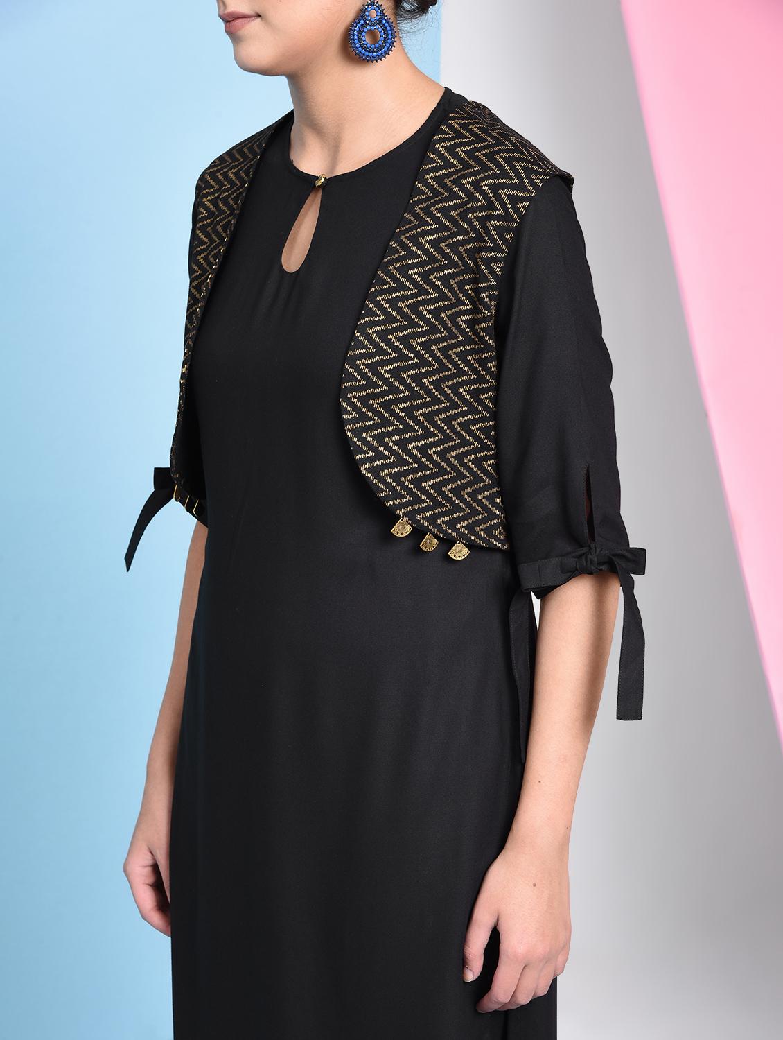 solid straight kurta with chevron jacket - 16012139 - Zoom Image - 5
