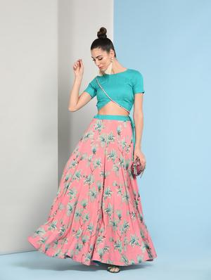 Contrast piping top with floral flared skirt set - 16049442 - Standard Image - 2