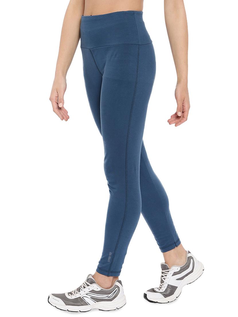 high rise stitch detail legging - 16049924 - Zoom Image - 2