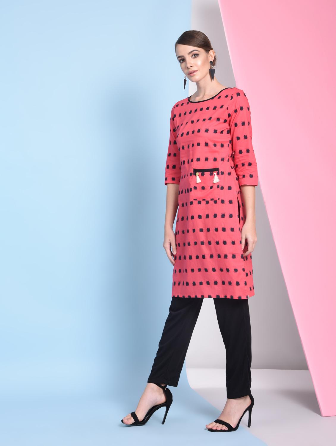 Abstract straight kurta with pocket - 16050744 - Zoom Image - 2