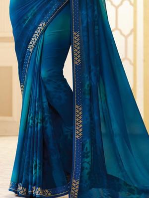 embroidery bordered printed saree with blouse - 16051297 - Standard Image - 2