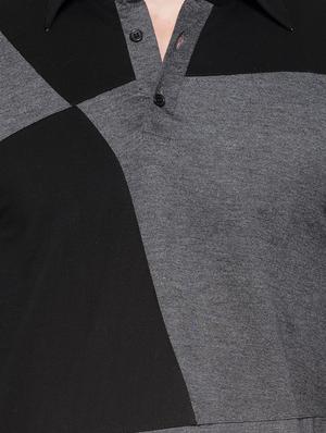grey color block t-shirt - 16057070 - Standard Image - 5