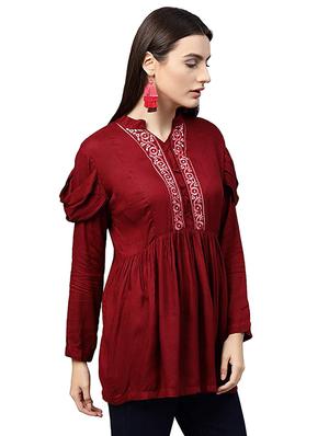 Embroidered solid kurti - 16057992 - Standard Image - 2