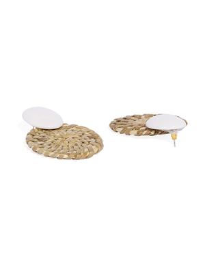 white metal studs earring - 16063592 - Standard Image - 2