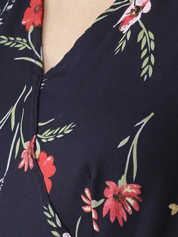 tie-knot floral flared jumpsuit - 16065546 - Zoom Image - 5