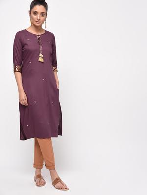 purple solid straight kurta - 16067317 - Standard Image - 2