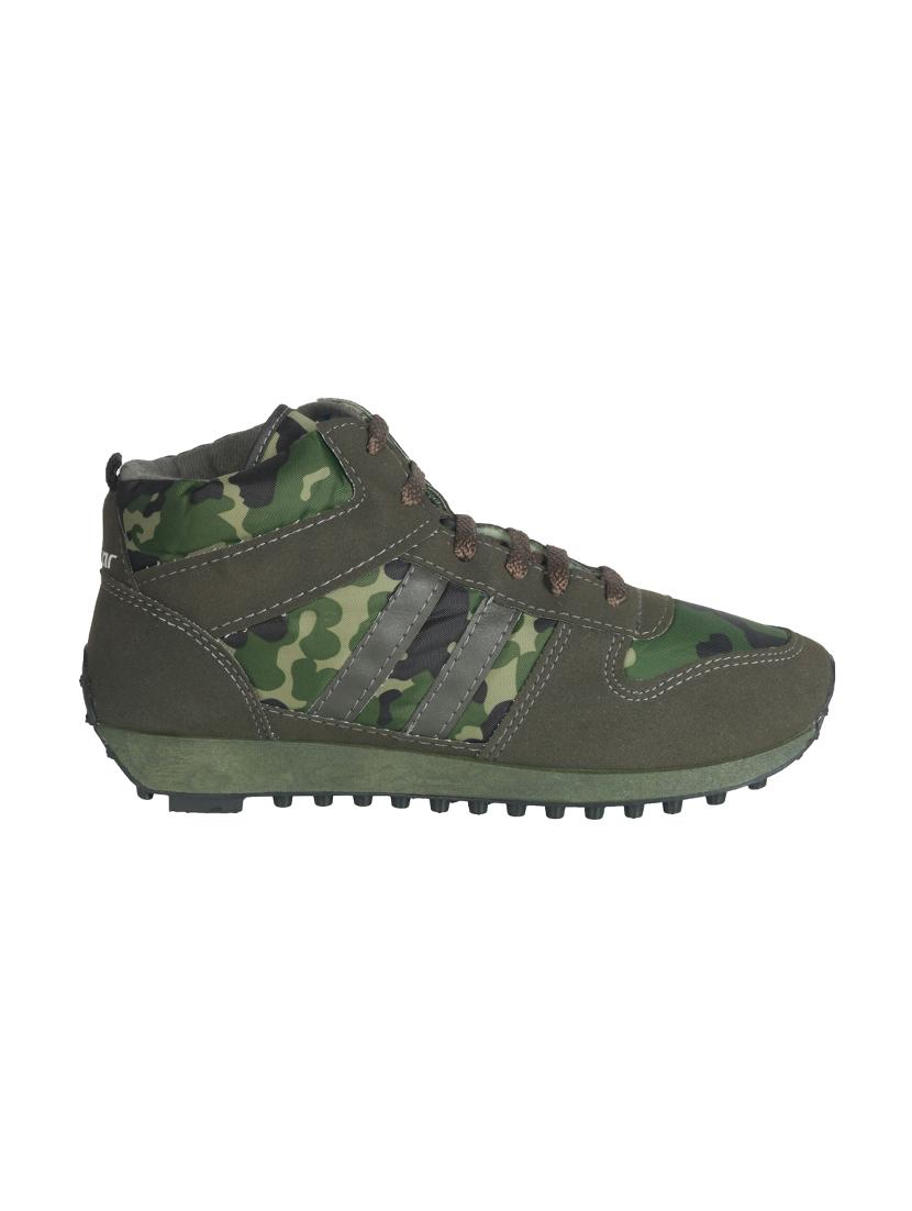 green lace up sport shoes - 16077528 - Zoom Image - 2