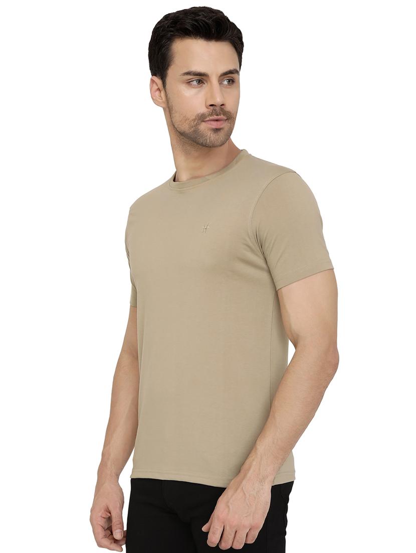 beige solid round neck tshirt - 16077629 - Zoom Image - 2