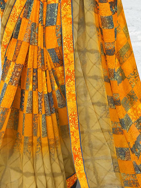 orange checkered printed saree with blouse - 16094143 - Zoom Image - 2