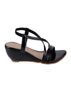black back strap wedges - 16099255 - Standard Image - 2