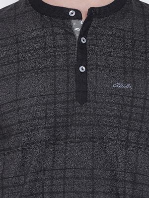 grey checkered pocket t-shirt - 16105872 - Standard Image - 5