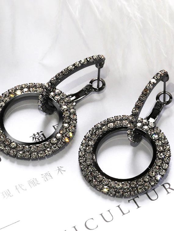 black metal hoop earring - 16114182 - Zoom Image - 2
