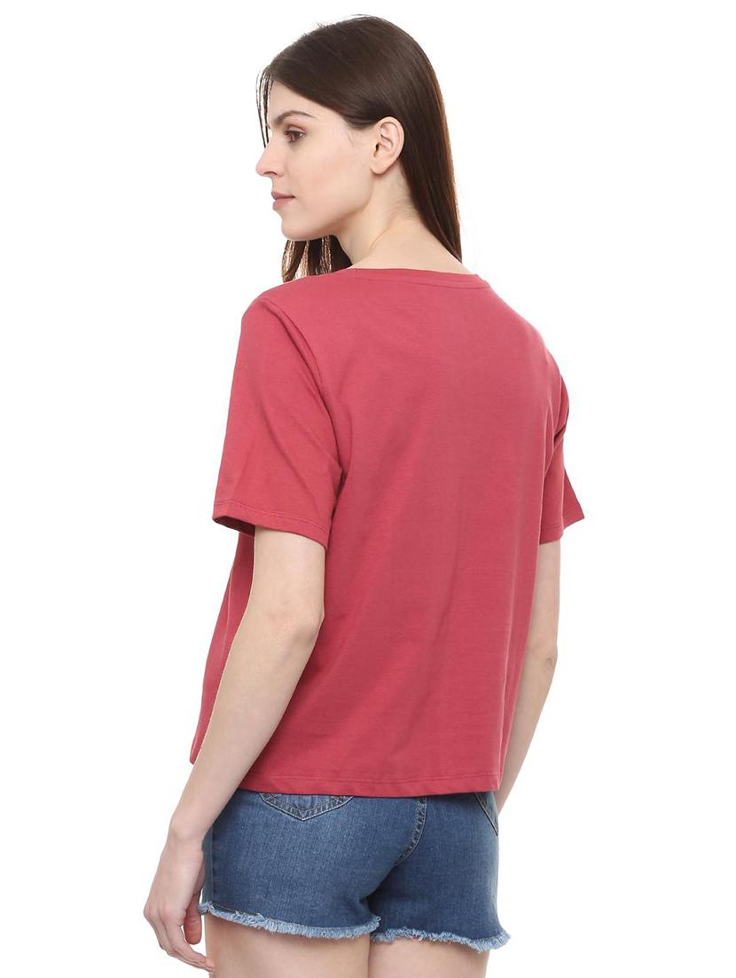 quirky print round neck tee - 16114645 - Zoom Image - 2