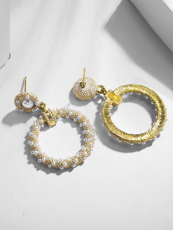 white drop earring - 16129430 - Zoom Image - 2