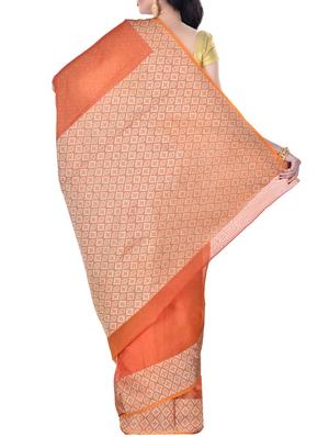 checkered zari border banarasi saree with blouse - 16158202 - Standard Image - 2