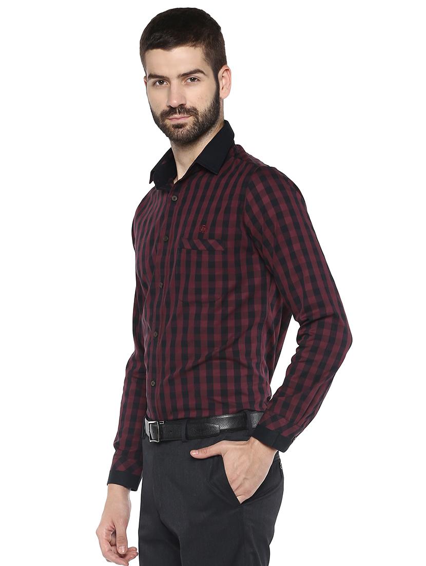 maroon checkered casual shirt - 16167155 - Zoom Image - 2