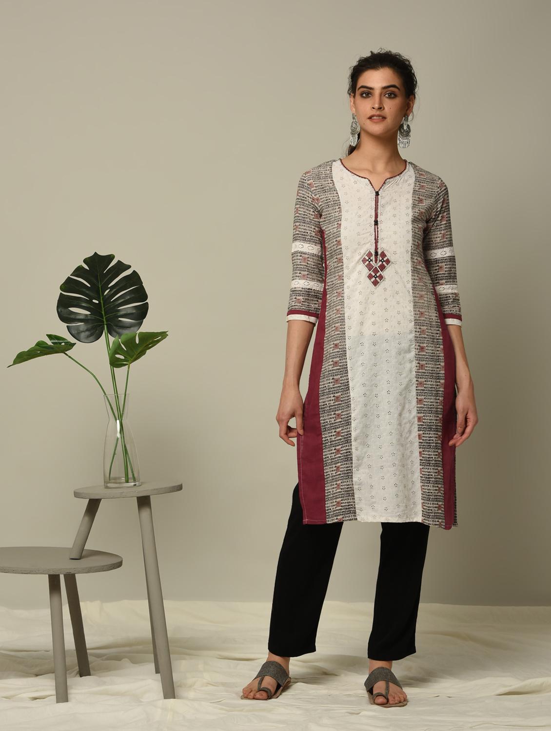 typographic printed straight kurta - 16167217 - Zoom Image - 2