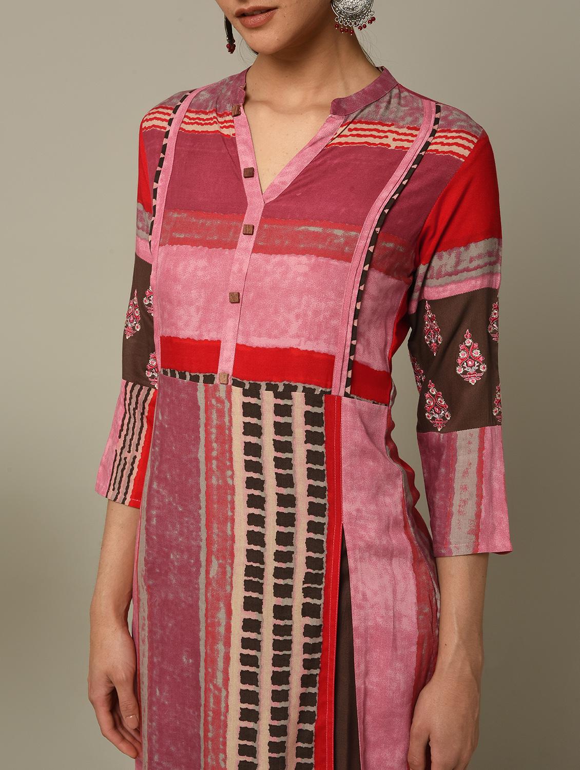 geometrical printed straight kurta - 16167222 - Zoom Image - 5
