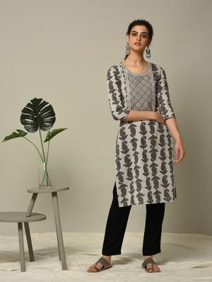 batik embroidered straight kurta - 16167299 - Standard Image - 2